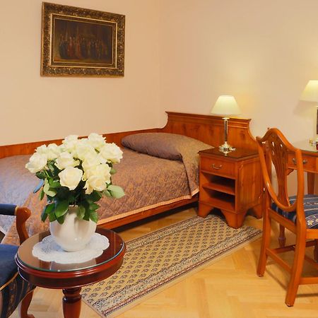 Bristol Vila Tereza Karlovy Vary Ngoại thất bức ảnh