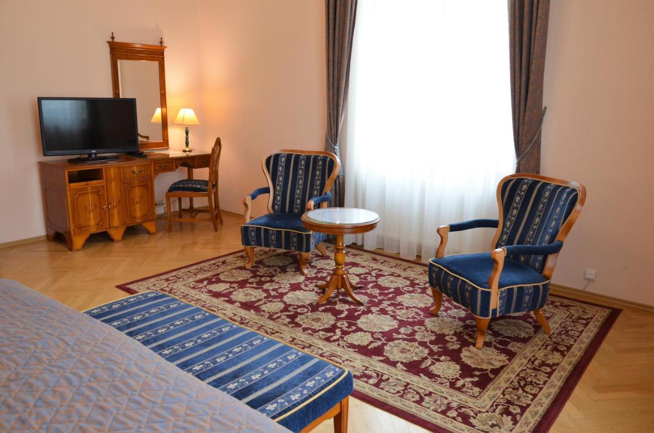 Bristol Vila Tereza Karlovy Vary Ngoại thất bức ảnh