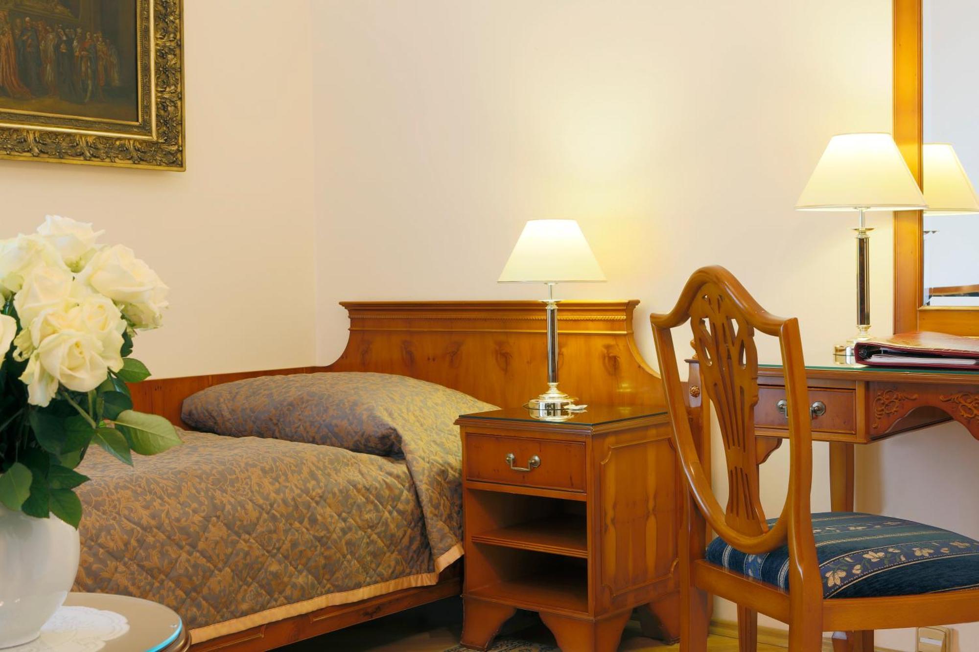 Bristol Vila Tereza Karlovy Vary Ngoại thất bức ảnh