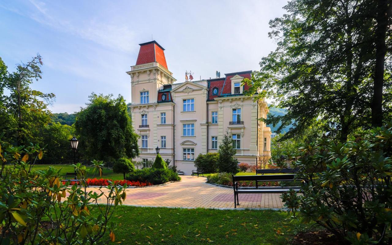 Bristol Vila Tereza Karlovy Vary Ngoại thất bức ảnh